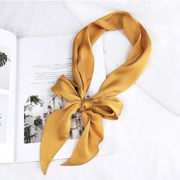 Accessories - ☆HP☆ Silk Oblong Scarf Head Tie Wrap in Yellow